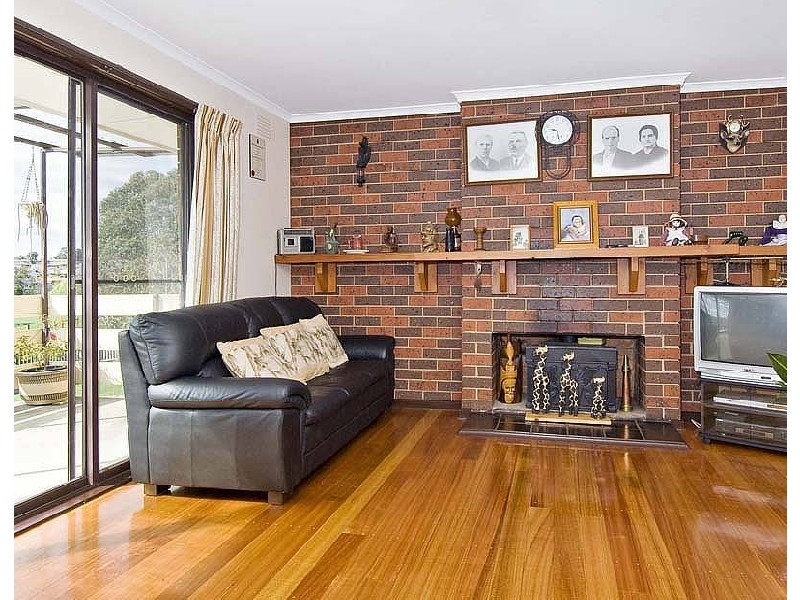 163 Victoria Road, Chirnside Park VIC 3116