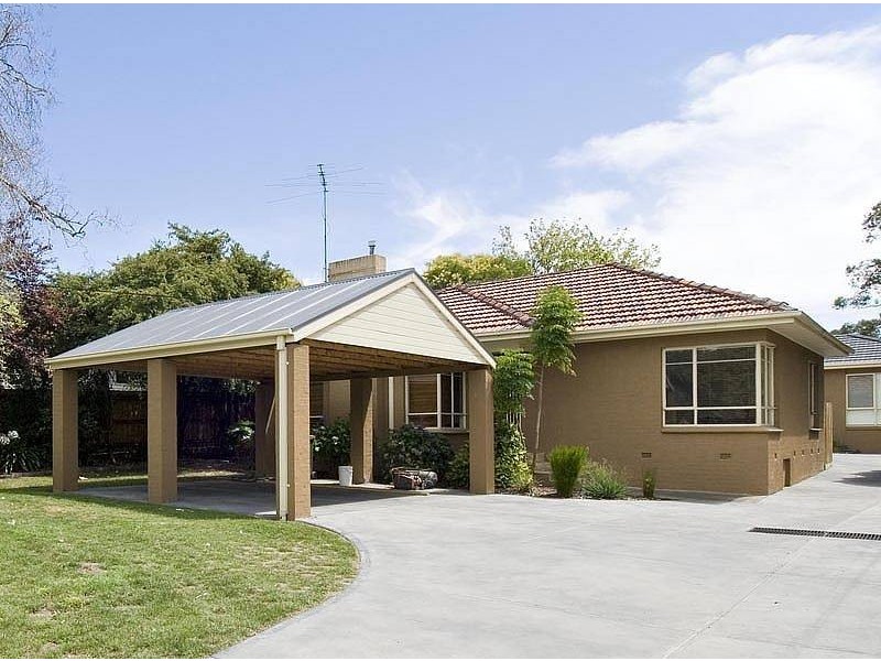 371 Mt Dandenong  Road, Croydon VIC 3136