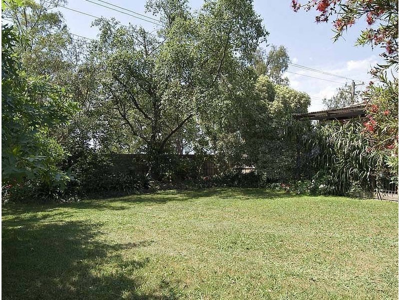 2 Lauriston Drive, Coldstream VIC 3770