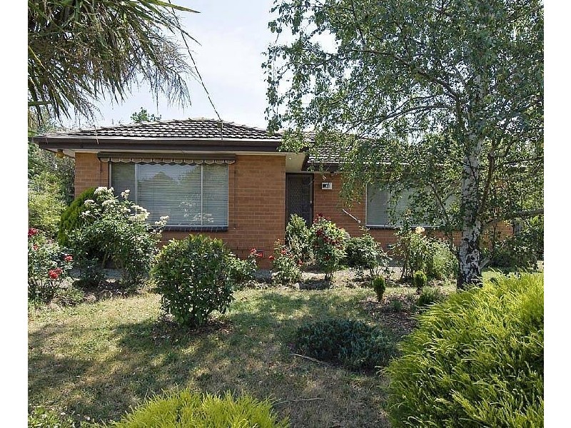 2 Lauriston Drive, Coldstream VIC 3770