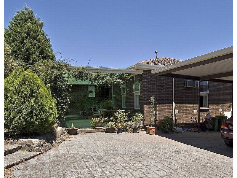 3 View Point Drive, Chirnside Park VIC 3116