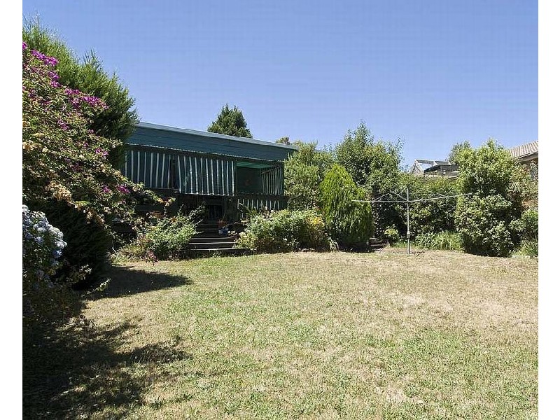 3 View Point Drive, Chirnside Park VIC 3116