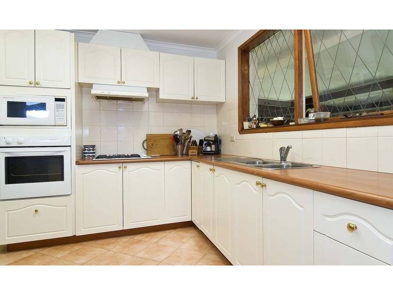 3 View Point Drive, Chirnside Park VIC 3116