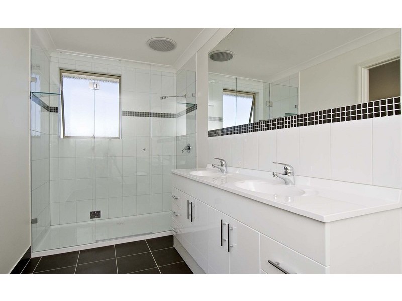 1/25 Deschamps Street, Lilydale VIC 3140