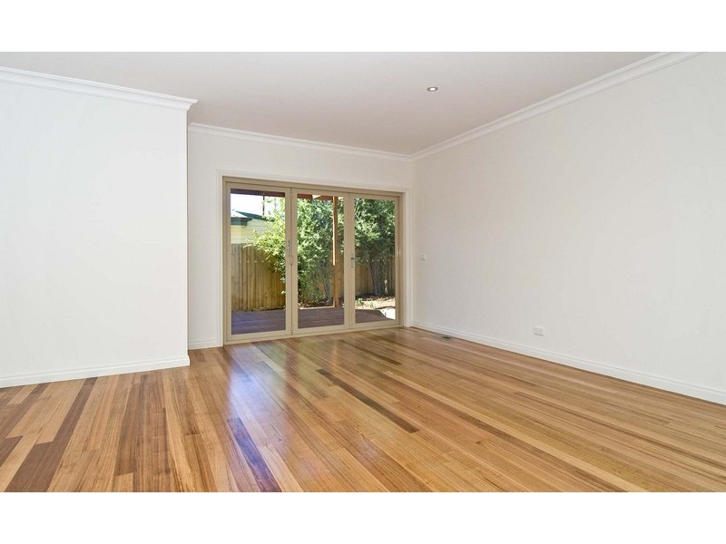 1/25 Deschamps Street, Lilydale VIC 3140