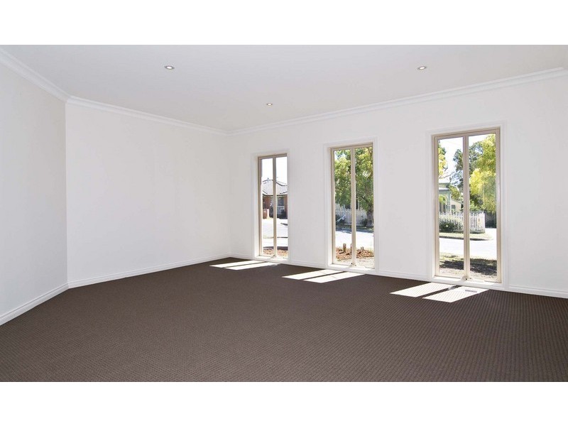 1/25 Deschamps Street, Lilydale VIC 3140