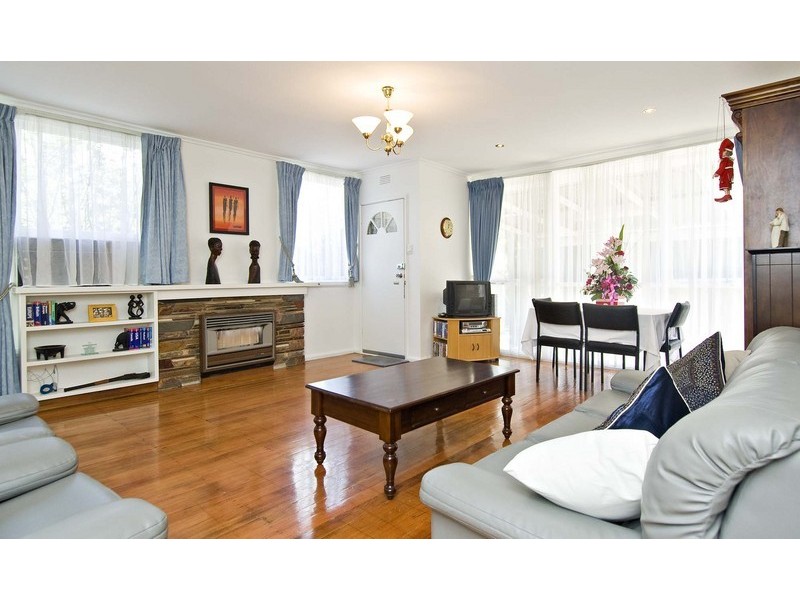 44 Lee Ann Crescent, Croydon VIC 3136