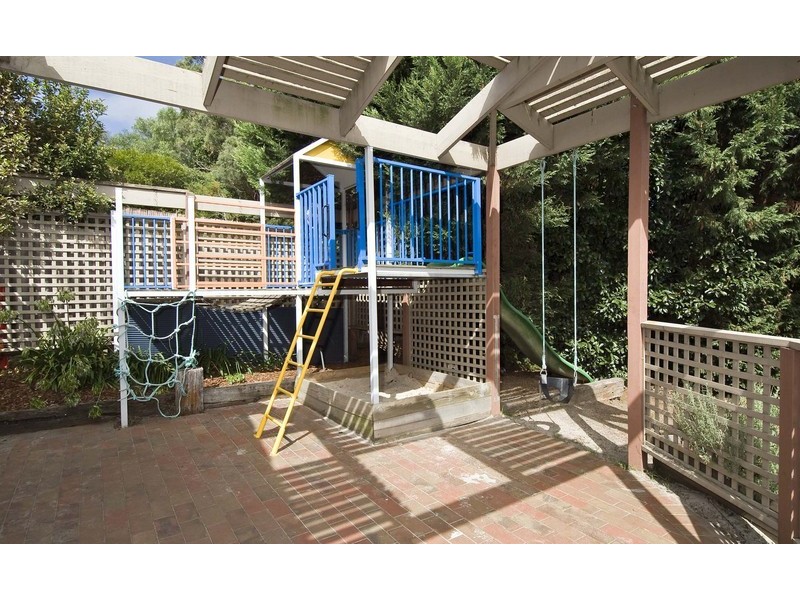 13 Highleigh Court, Mooroolbark VIC 3138