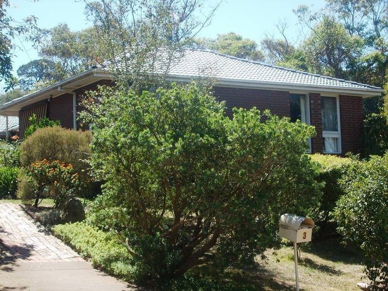3 Huntly Avenue, Mooroolbark VIC 3138