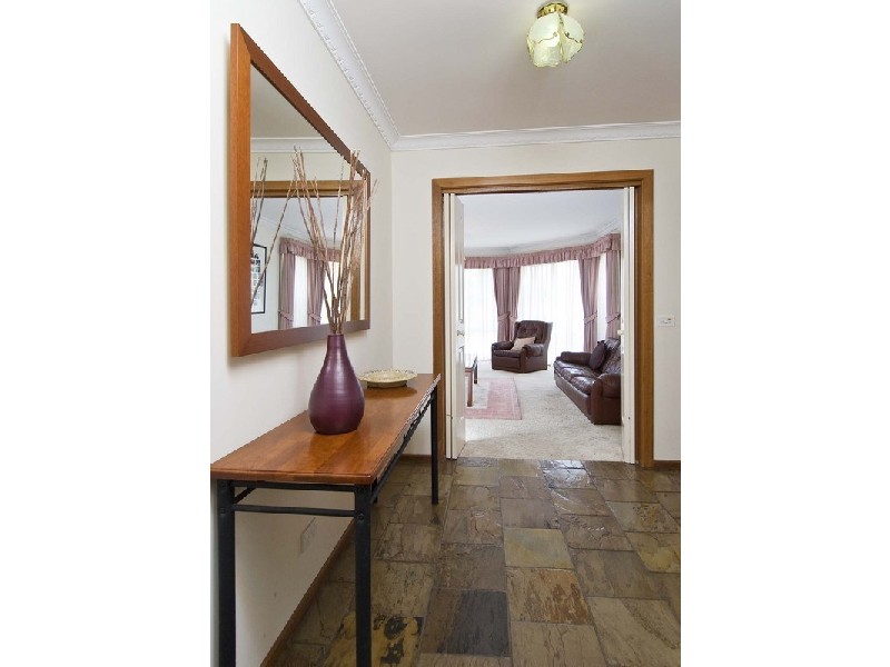 130 Lakeview Drive, Lilydale VIC 3140