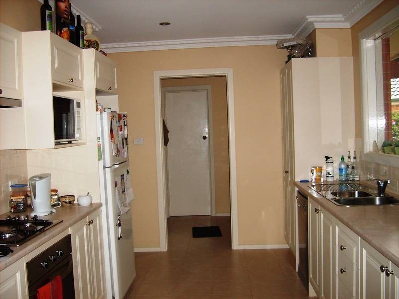 9 Robertson Road, Boronia VIC 3155