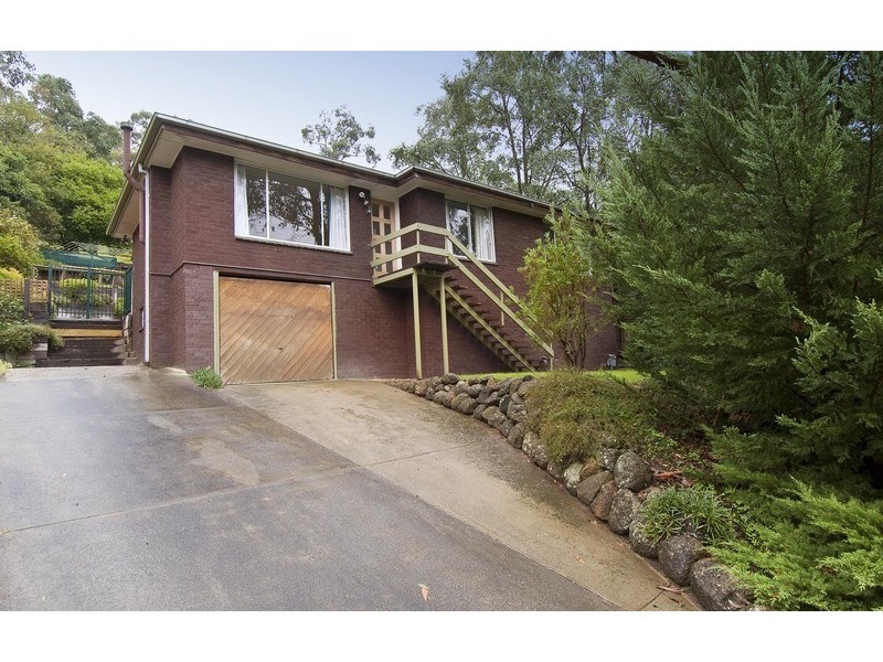 13 Olive Grove, Lilydale VIC 3140