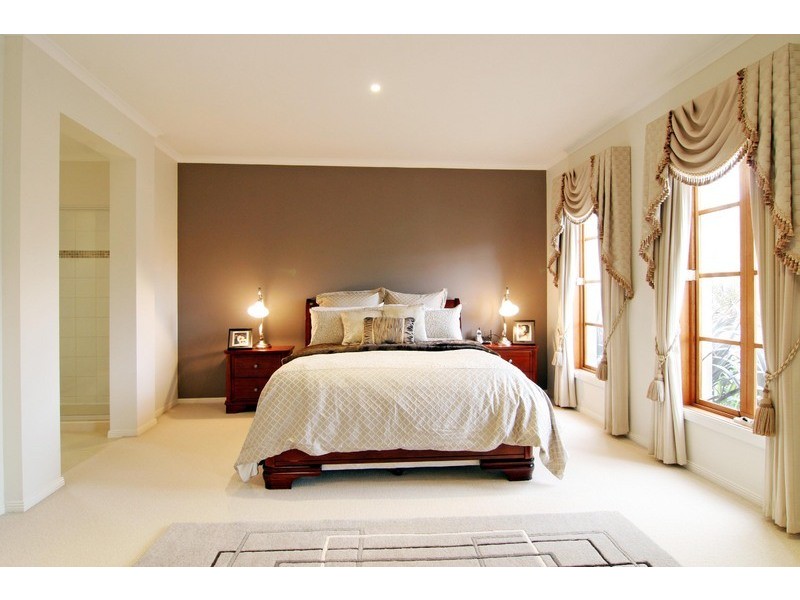 41 Larbert Road, Mooroolbark VIC 3138