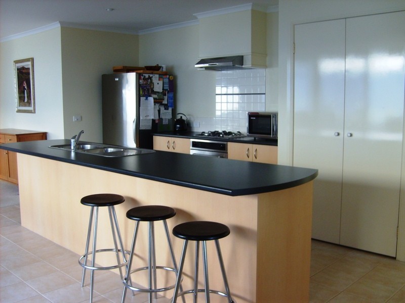 5 Andy Close, Lilydale VIC 3140