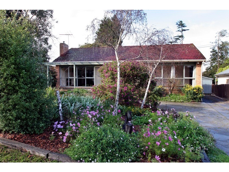 1 Waranga Road, Bayswater VIC 3153