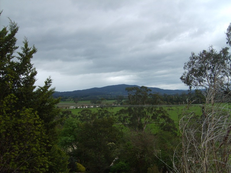 4 Anthony Grove, Woori Yallock VIC 3139