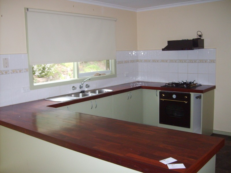 4 Anthony Grove, Woori Yallock VIC 3139