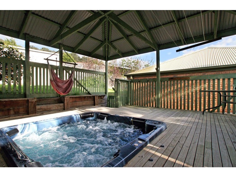 8 Horatio Court, Lilydale VIC 3140