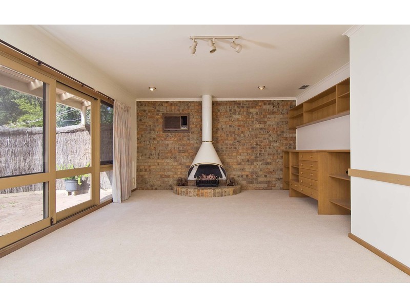 25 Edinburgh Road, Lilydale VIC 3140