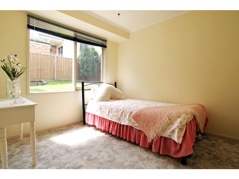 1 Commerford Place, Chirnside Park VIC 3116