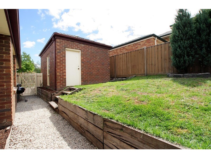 1 Commerford Place, Chirnside Park VIC 3116