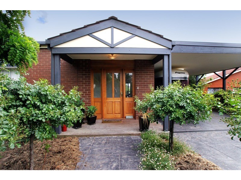 45 Croydon Hills Drive, Croydon Hills VIC 3136