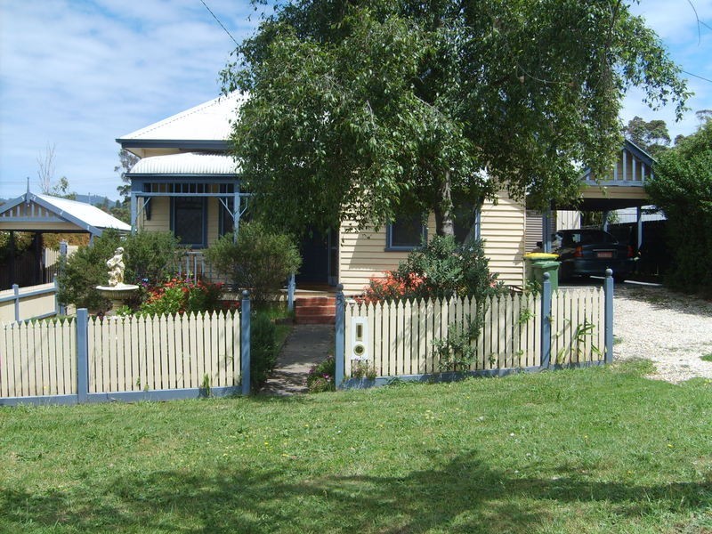 5 Nicholas Street, Lilydale VIC 3140
