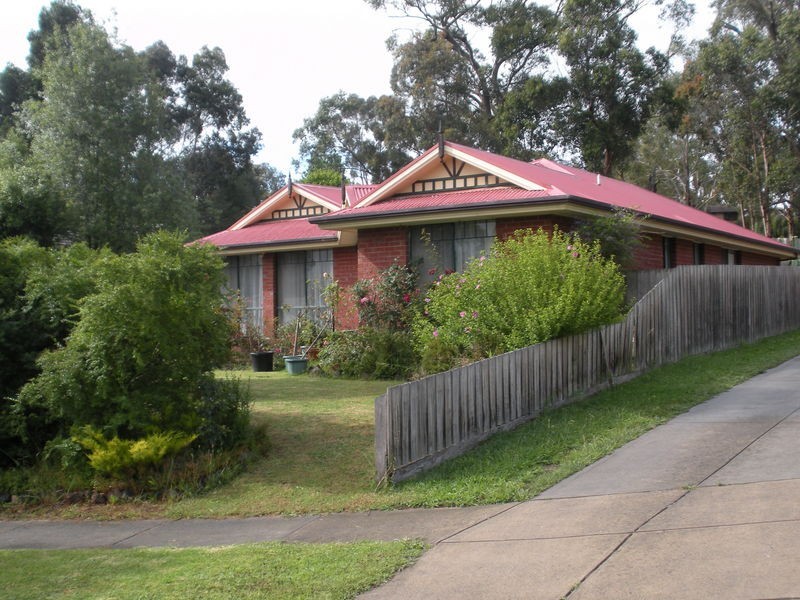 15 Ashley Court, Seville VIC 3139