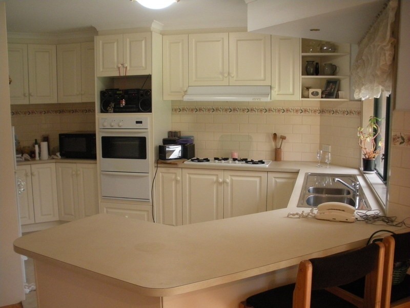 15 Ashley Court, Seville VIC 3139