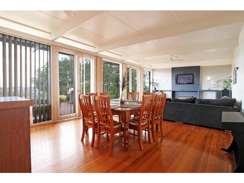 63 Victoria Road, Chirnside Park VIC 3116