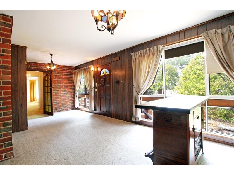 5 Palmer Avenue, Croydon North VIC 3136