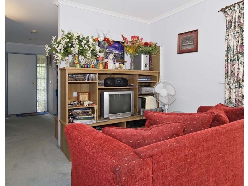 44 Bristol Crescent, Lilydale VIC 3140