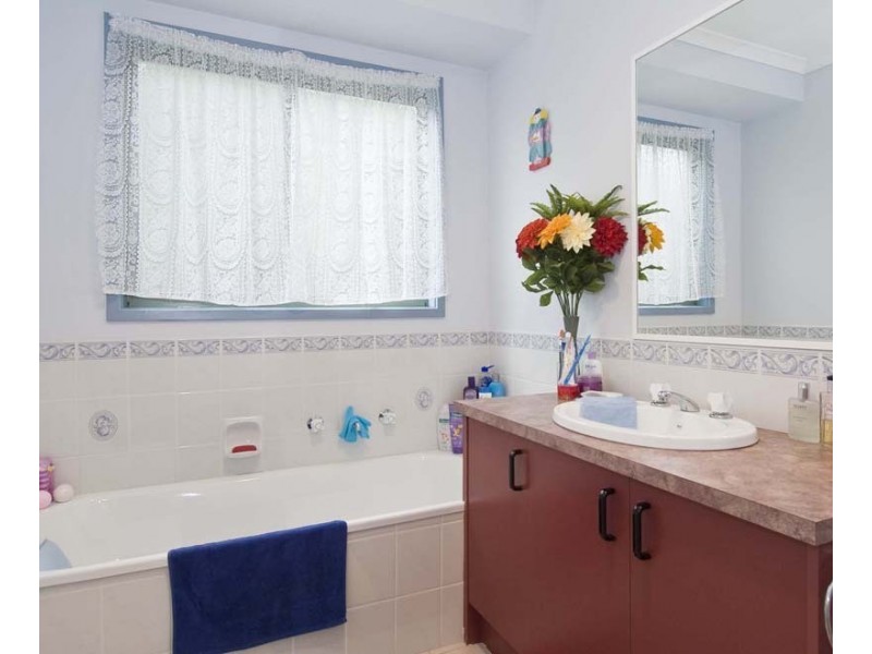 44 Bristol Crescent, Lilydale VIC 3140