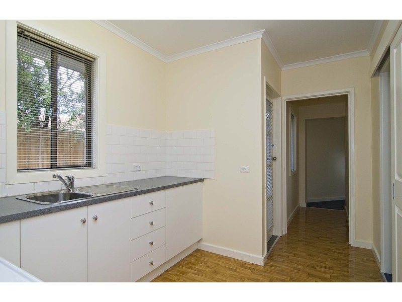 1B/301 Mount Dandenong Road, Croydon VIC 3136