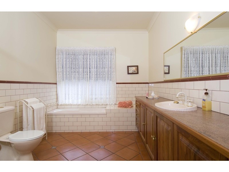 13 Natalie Court, Yarra Glen VIC 3775