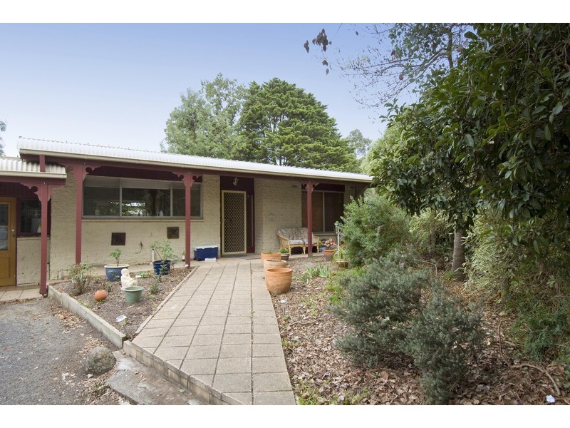 153 Holloway Road, Croydon North VIC 3136
