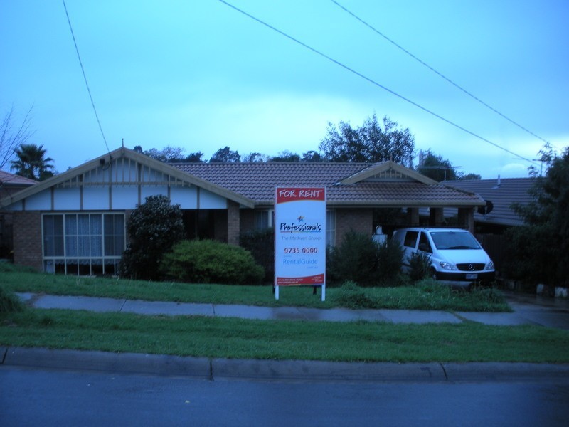 63 Nelson Road, Lilydale VIC 3140