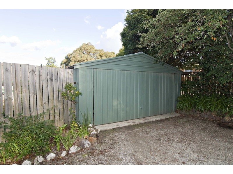 97 Mount View Parade, Croydon VIC 3136