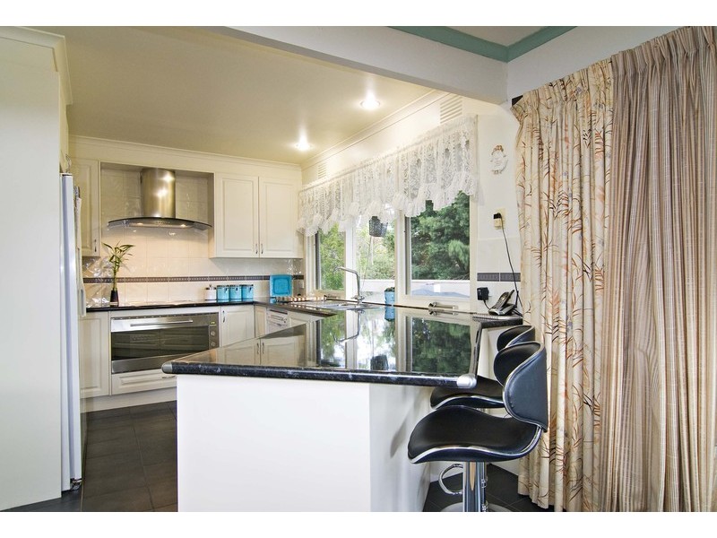 5 Valley Ho, Chirnside Park VIC 3116