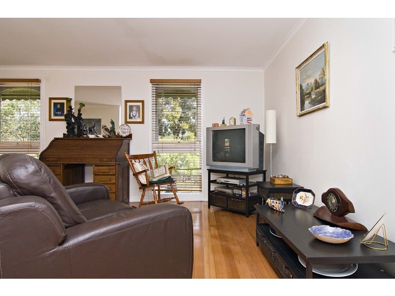 98 Rolling Hills Road, Chirnside Park VIC 3116