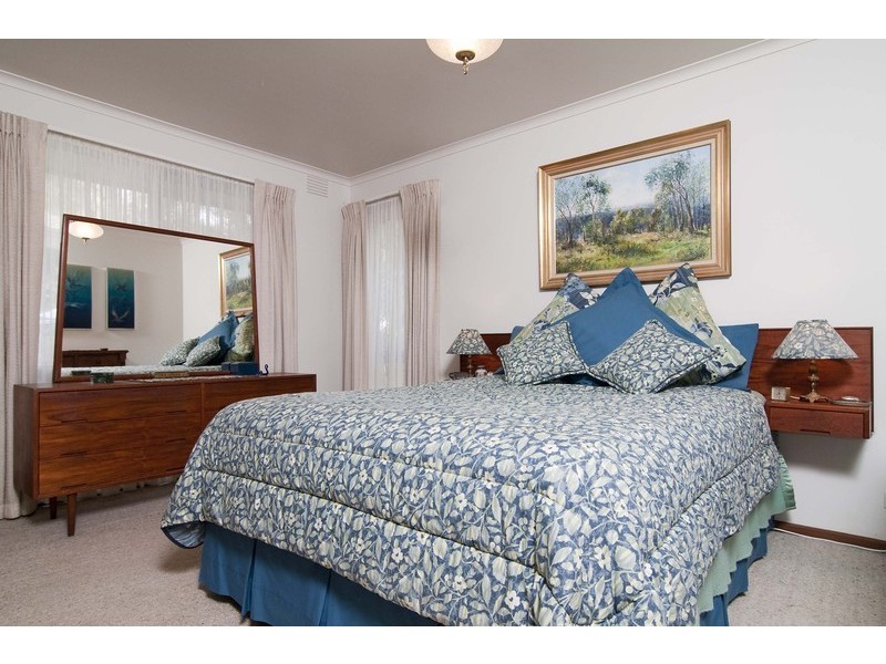 1 Iluka Place, Ringwood North VIC 3134