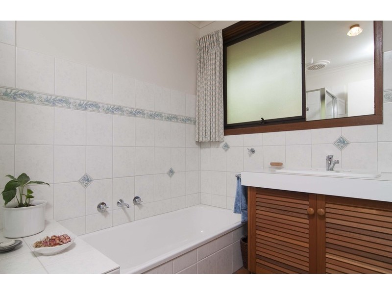 1 Iluka Place, Ringwood North VIC 3134