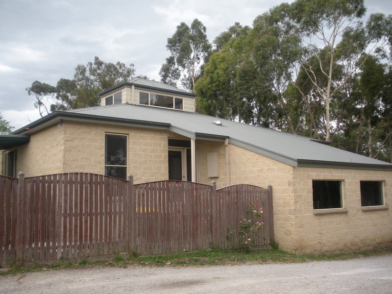 2 Victoria Road, Lilydale VIC 3140