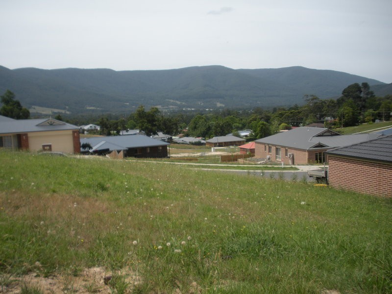 5 Hillgrove Place, Yarra Junction VIC 3797