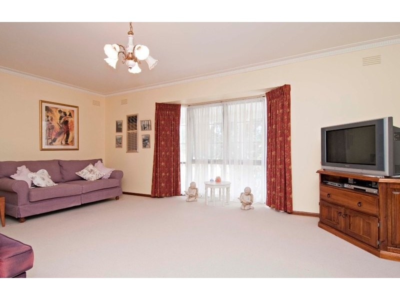 38 Victoria Road, Lilydale VIC 3140