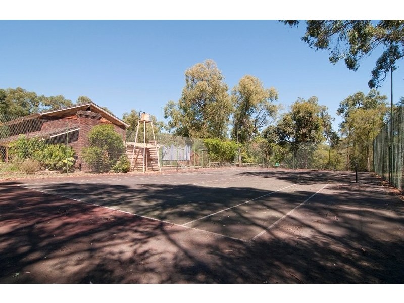 14 Lusatia Park Road, Woori Yallock VIC 3139
