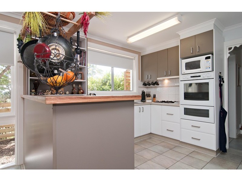 7 Summit Road, Lilydale VIC 3140