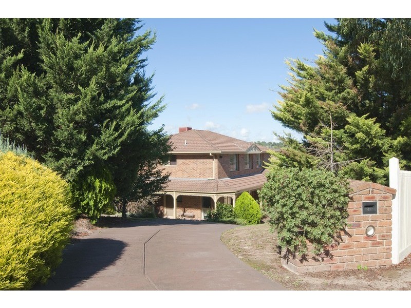 16 Kenthurst Court, Lilydale VIC 3140