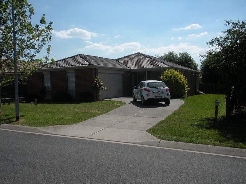13 Rimfire Court, Lilydale VIC 3140