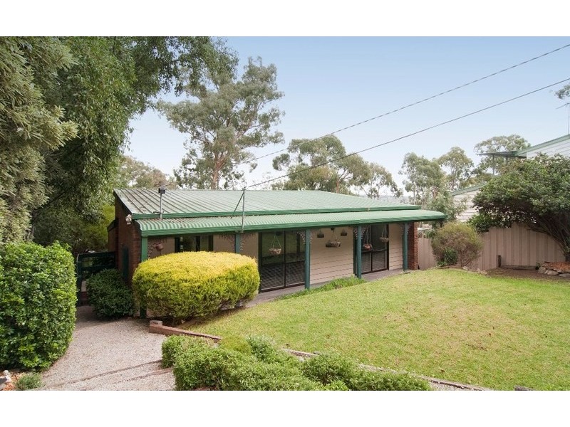 102 Bastow Road, Lilydale VIC 3140